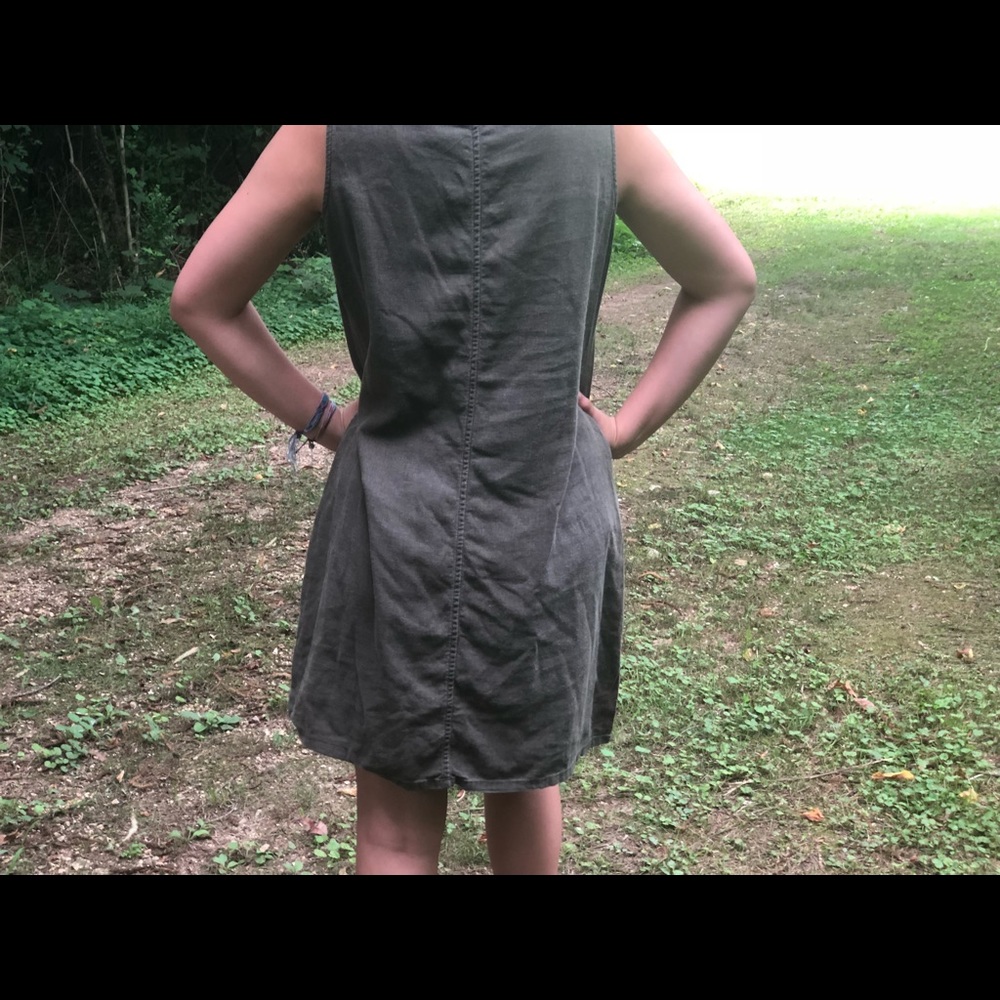 Dress - Picture 2 of 2